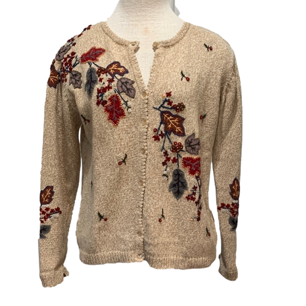Carolina Colours sz M cardigan sweater w/ felt and embroidered leaves/flowers